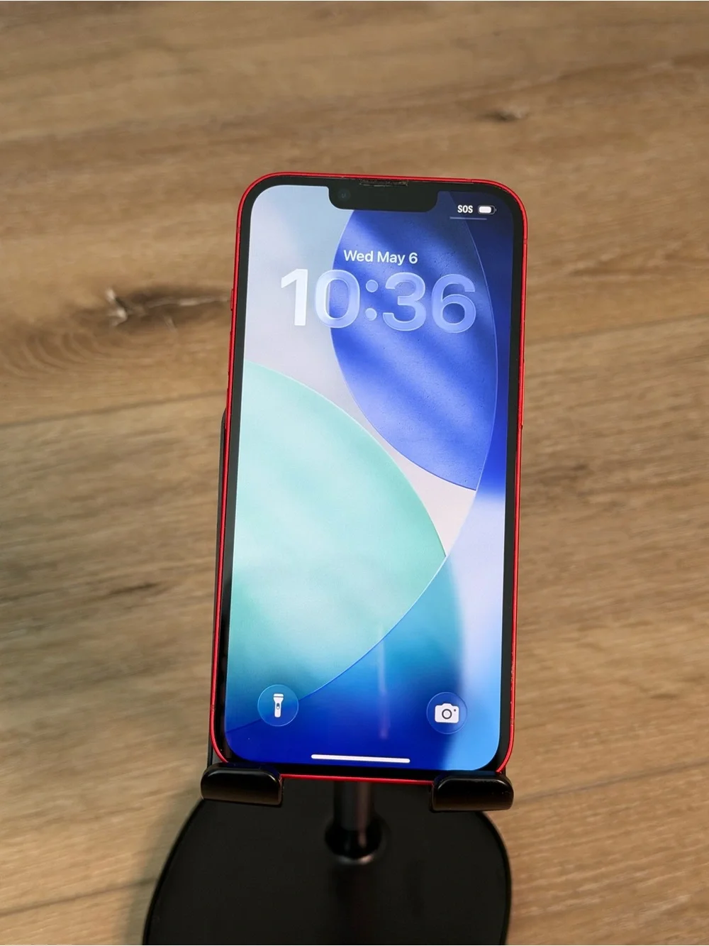Apple iPhone 14 (Red) with Dual Rear Cameras